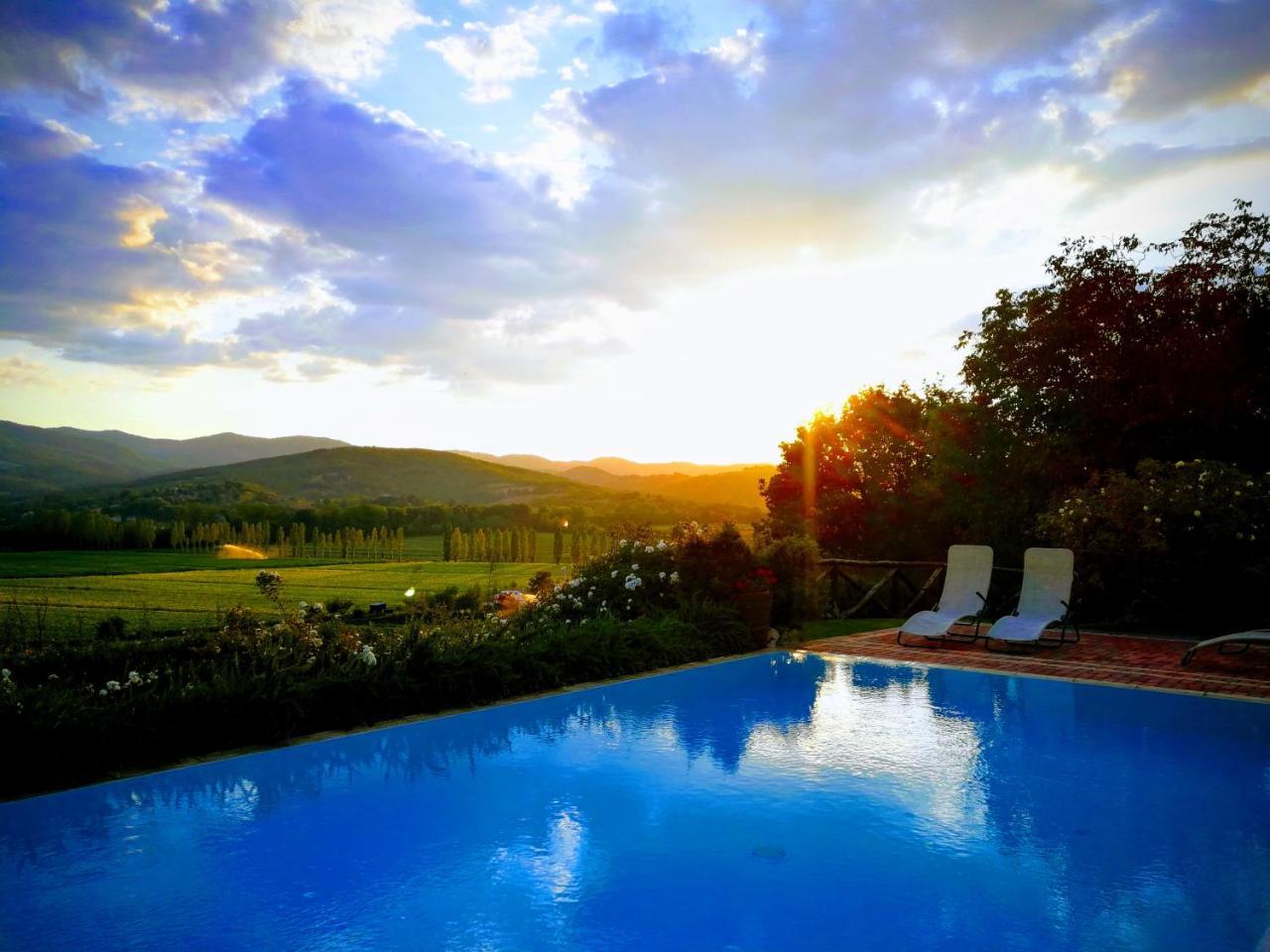 Casa Vacanze Villa Maria Anghiari Luaran gambar